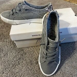 Blowfish Malibu Fruit - Vapor Smoked slips on shoes